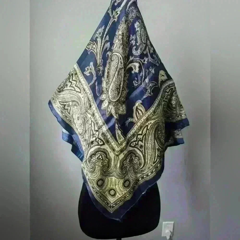 Blue and Tan Scarf - Picture 3 of 5